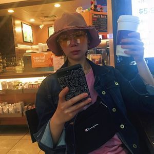 Meet your Posher, Sally